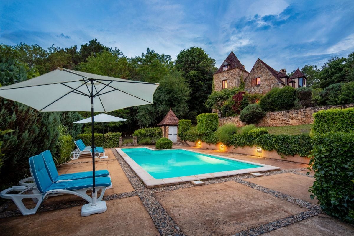Manoir Le Conte Pool